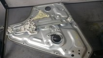 Macara usa stanga spate hyundai ix20 2010-2015 834...