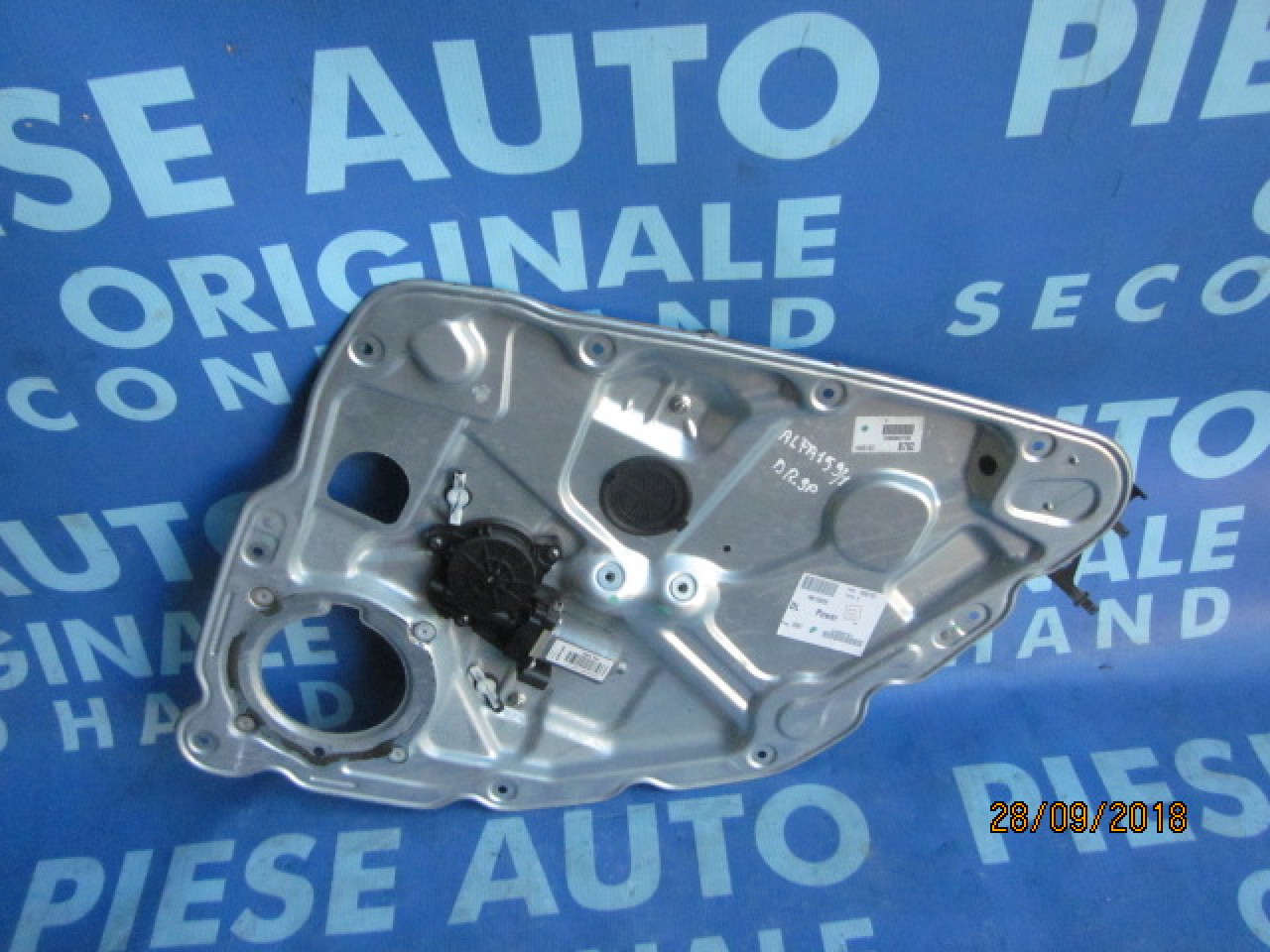 Macarale electrice Alfa Romeo 159; RA2268 // RA2269 (spate)