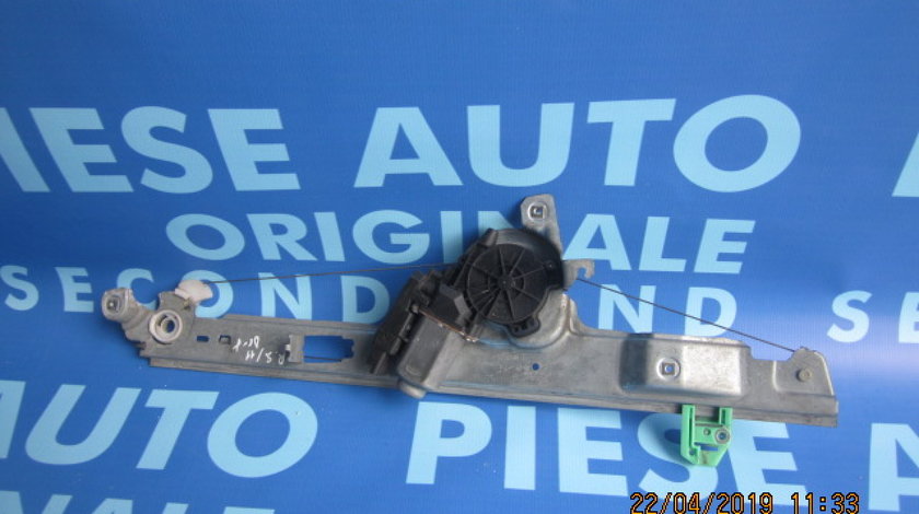 Macarale electrice Renault Scenic 2005; cod: 117357B // 117358B