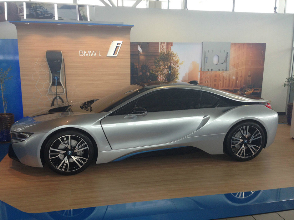 Macheta BMW i8