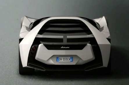 Madura pozeaza in Lamborghini hibrid Madura pozeaza in Lamborghini hibrid
