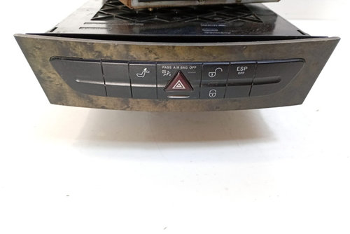 Magazie CD A2116800552 Mercedes-Benz E-Class W211/S211 [2002 - 2006]