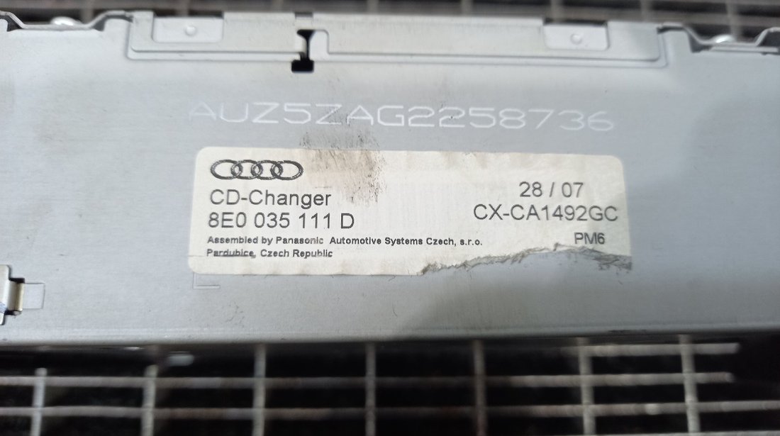 MAGAZIE CD AUDI A4 A4 - (2004 2007)