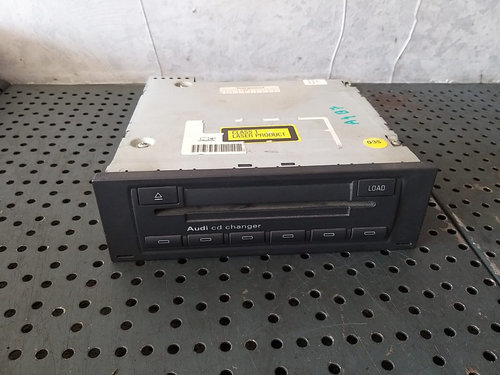Magazie cd audi a4 b7 8e 8e0035111d