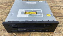 Magazie CD Audi A4 sedan sedan 2007 (8E0035111D)