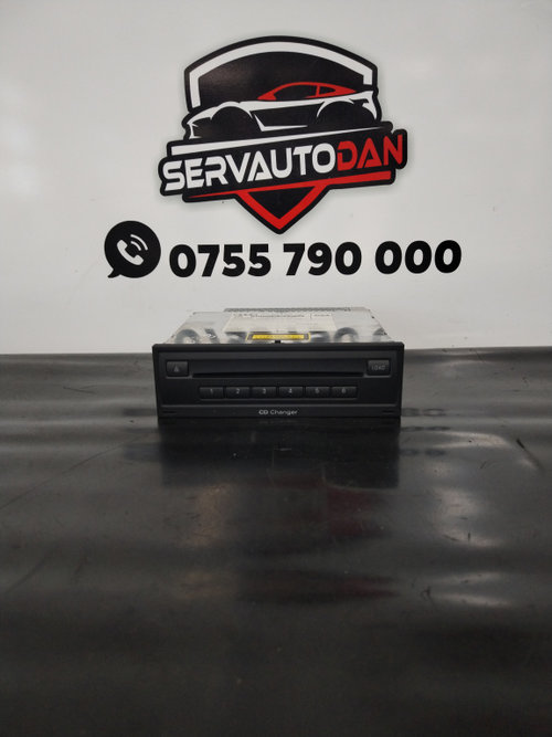 Magazie CD Audi A6 (2004-2011) [4F2, C6] 2.7 Motorina 2009, 4F0035110A