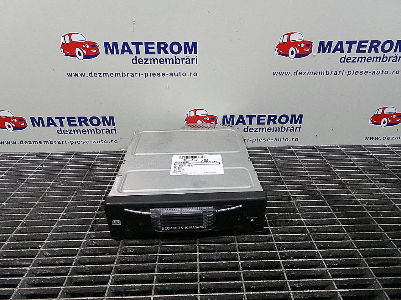 MAGAZIE CD BMW SERIA 5 E 60 - - (2007 2010)