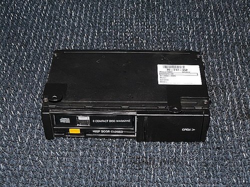 MAGAZIE CD FORD GALAXY - - (2000 2005)