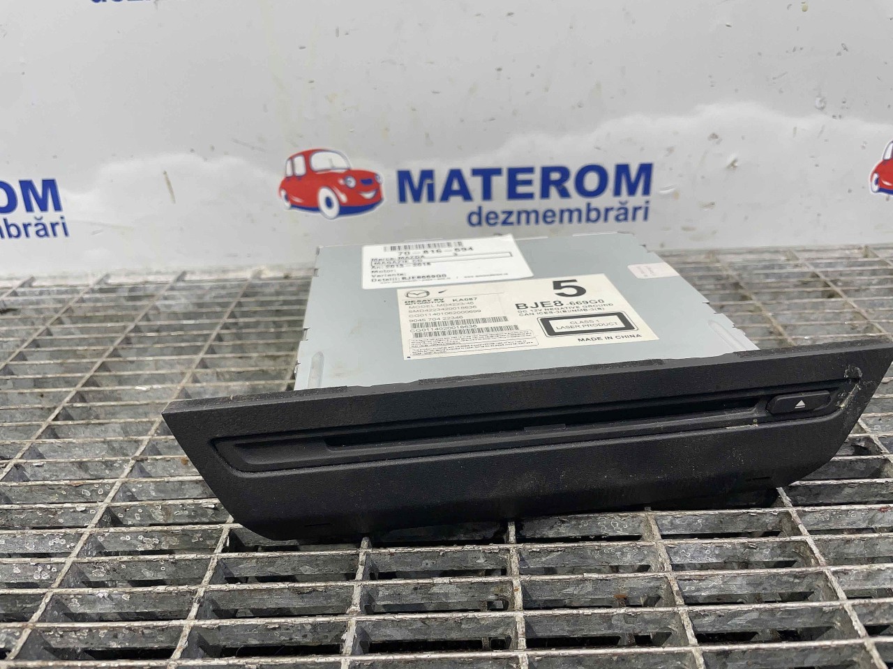 MAGAZIE CD MAZDA 3 3 - - (2013 2018)