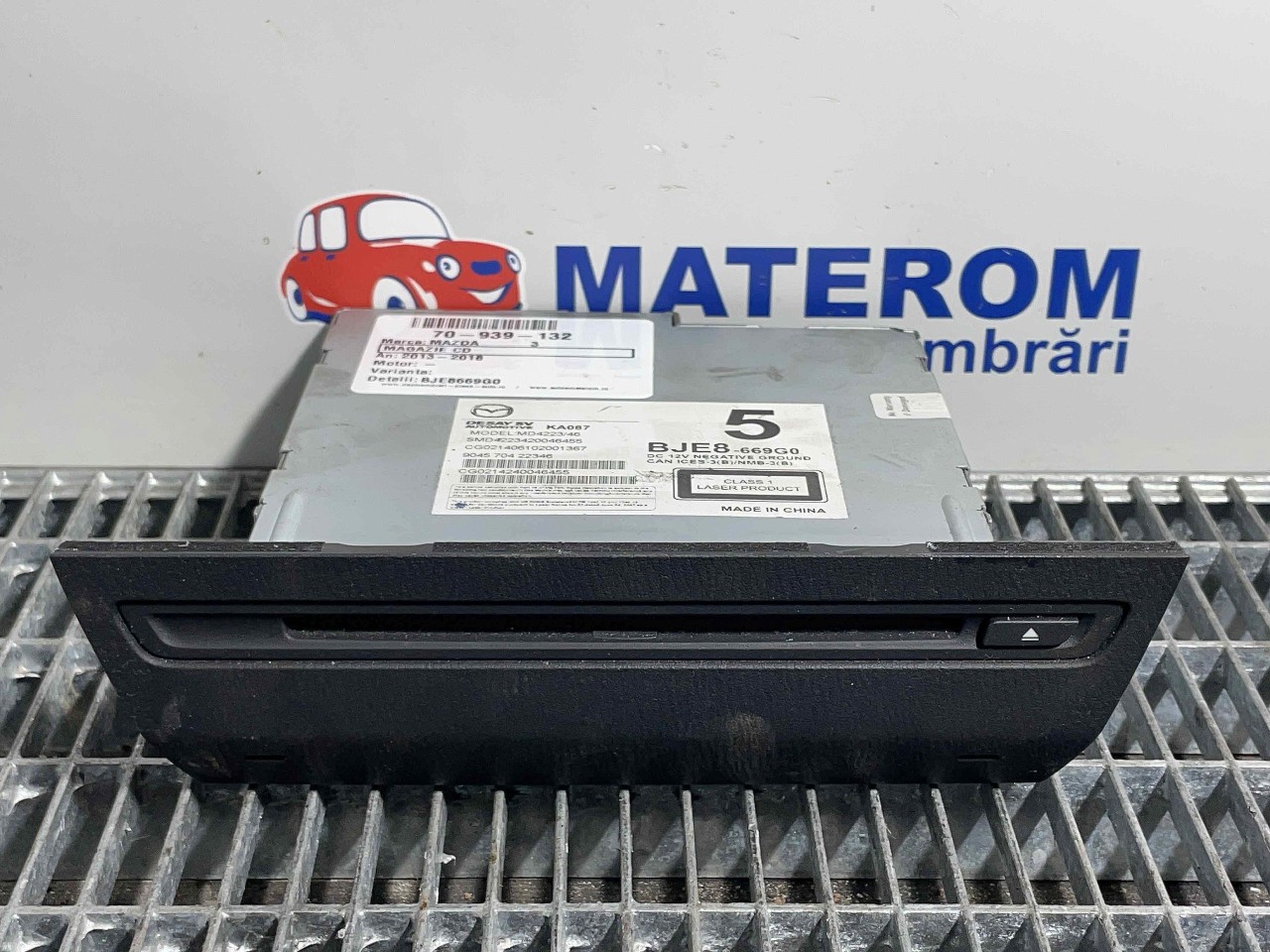 MAGAZIE CD MAZDA 3 3 - - (2013 2018)