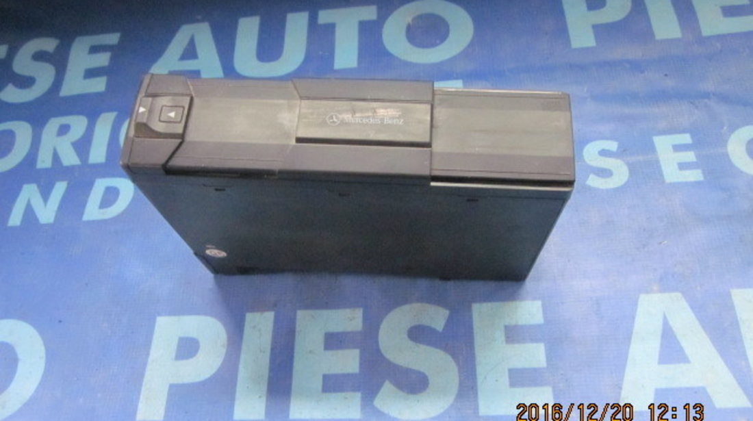 Magazie CD Mercedes A140 W168 ;00282079899(fara suport CD)