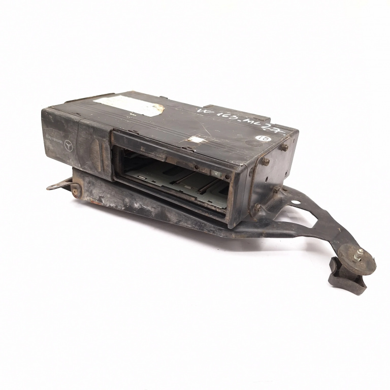Magazie Cd Mercedes-Benz Ml / M-Class (W163) 1997-2005 A1638203889, 1638203889, Mc3111