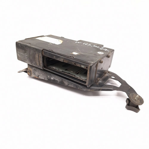 Magazie Cd Mercedes-Benz Ml / M-Class (W163) 1997-2005 A1638203889, 1638203889, Mc3111