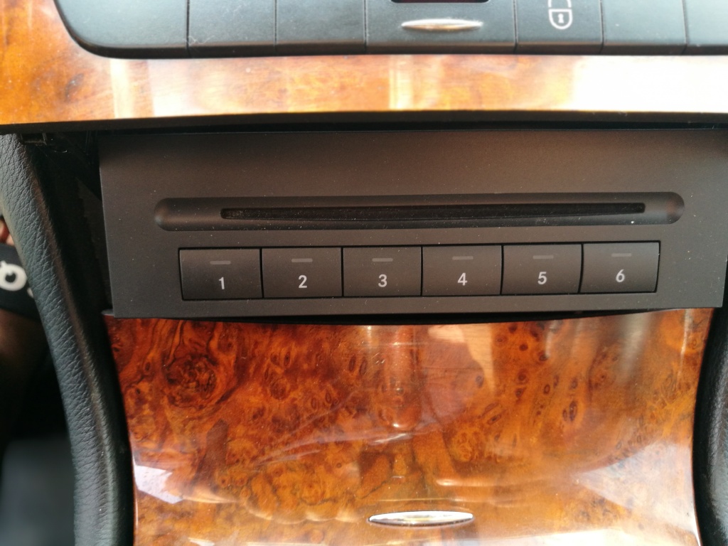 Magazie cd mercedes e280 cdi 4matic s211 facelift break combi