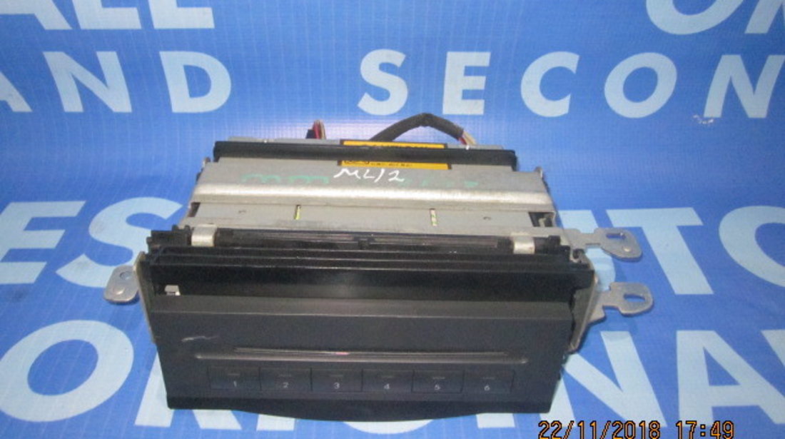 Magazie CD Mercedes M420 W164 (6 CD-uri)