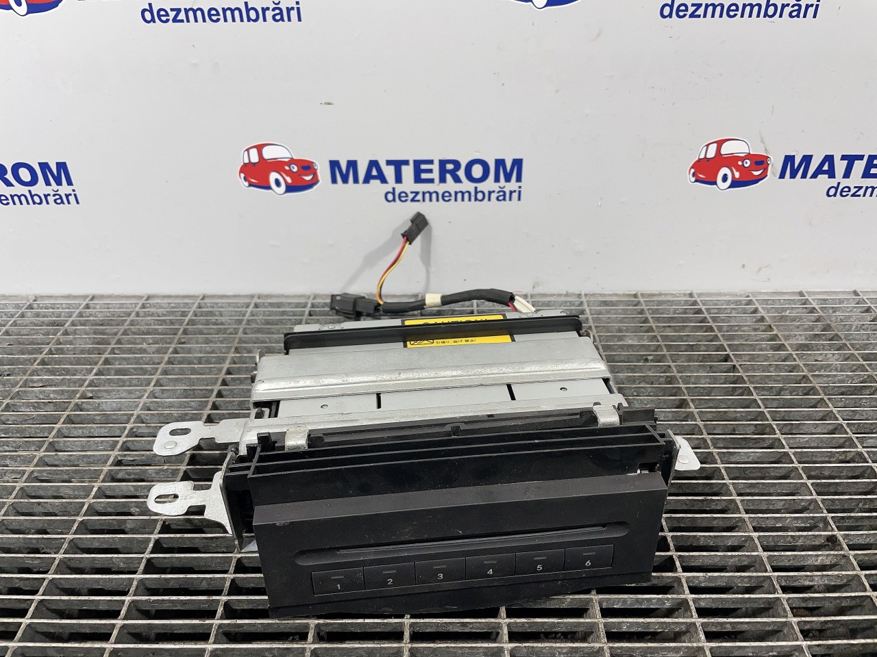 MAGAZIE CD MERCEDES ML ML - - (2005 2008)