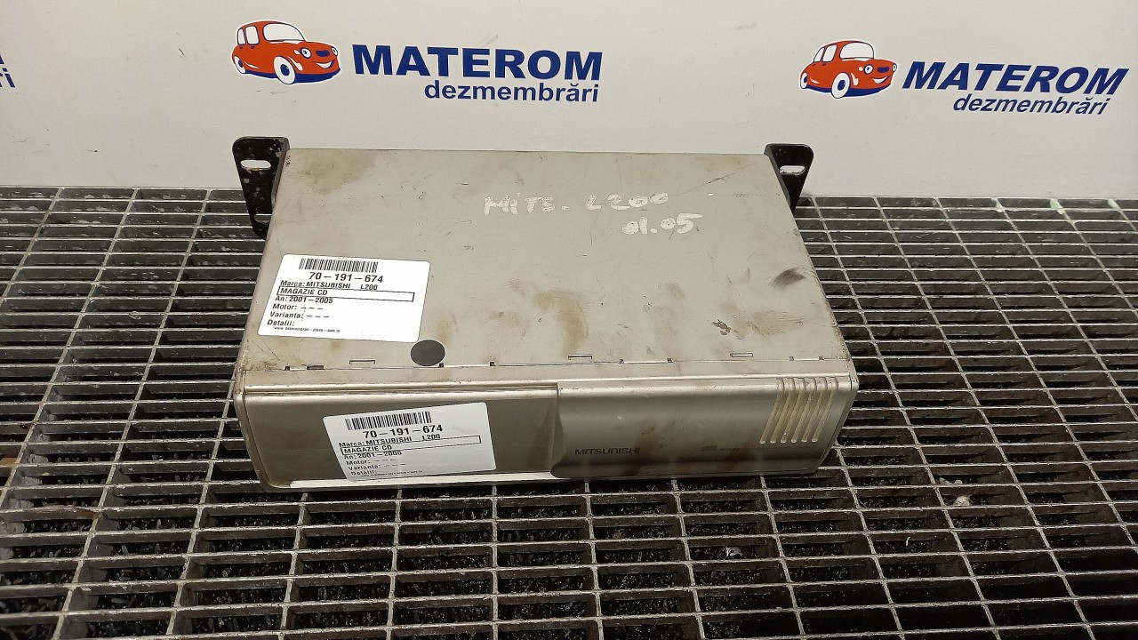 MAGAZIE CD MITSUBISHI L200 - - (2001 2005)