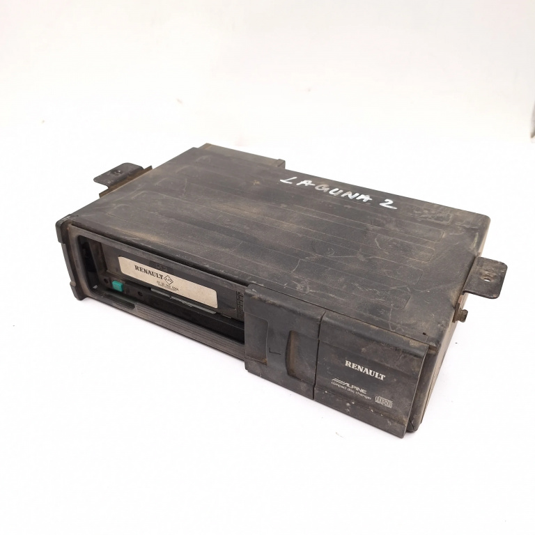 Magazie Cd Renault Laguna 2 2001-2007 8200033794A, 8 200 033 794 A, 8200033794, 8 200 033 794, Mc9Rn81Zch, Al 02 35 56400, Al023556400, C9Rn82Zc20956400 Alpine
