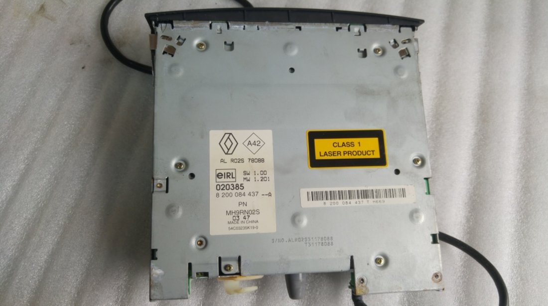 Magazie cd renault megane 2 cabriolet 8200084437-a