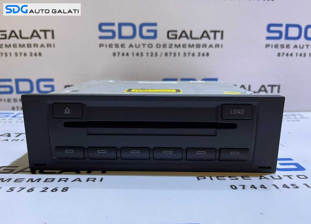 Magazie CD - uri Skoda Octavia 2 2004 - 2013 Cod 1Z0035111A [L5574]