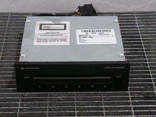 MAGAZIE CD VW GOLF V PLUS - - (2005 2008)