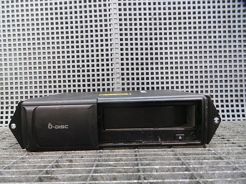 MAGAZIE CD VW PASSAT - - (2000 2004)
