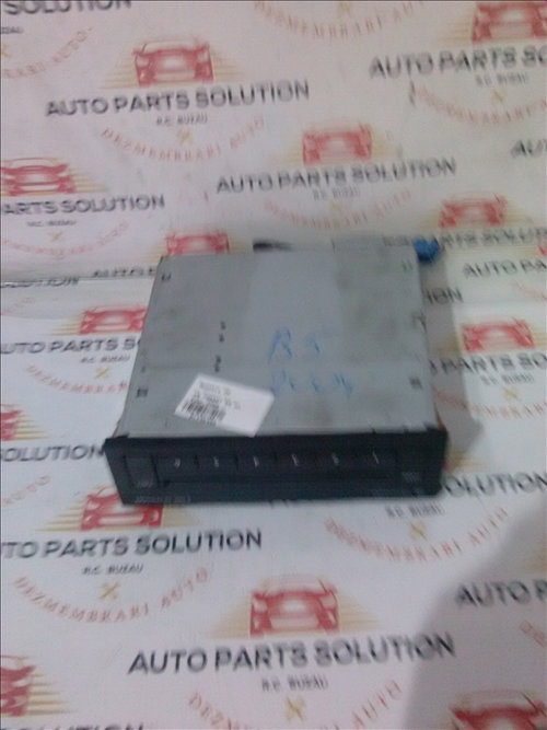 Magazie CD VW PASSAT B5 an fabr.2004