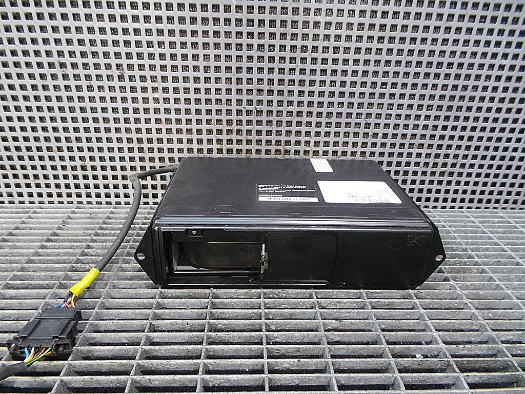 MAGAZIE CD VW PASSAT PASSAT - - (2000 2004)