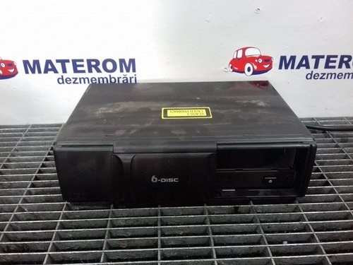 MAGAZIE CD VW TOUAREG 3.0 TDI - (2006 2010)