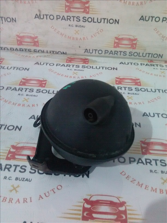 Magazie vacuum VW GOLF 4 1.9 ALH an fabr. 2002