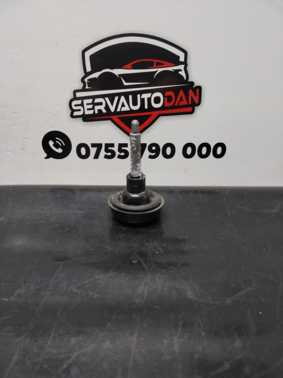 Magnet usa Volkswagen Crafter (2006-2017) 2.0 Motorina 2017, DREAPTA SPATE / MAN / 7C3827475B