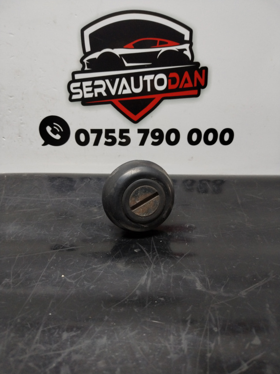 Magnet usa Volkswagen Crafter (2017->) 2.0 Motorina 2019, 7C3827475B