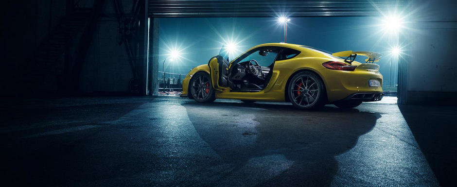 Mai bine nici ca se poate: Noul Cayman GT4 are 385 CP, cutie manuala si 1.340 kg