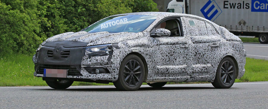 Mai intai a fost hatch-ul, apoi break-ul. Acum urmeaza sedanul. Cand se lanseaza noul Megane in patru usi Mai intai a fost hatch-ul, apoi break-ul. Acum urmeaza sedanul. Cand se lanseaza noul Megane in patru usi