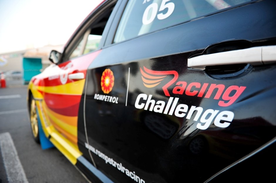 Maine e spectacol de zile mari - Rompetrol Racing Challenge, ultima etapa la Bucuresti Maine e spectacol de zile mari - Rompetrol Racing Challenge, ultima etapa la Bucuresti
