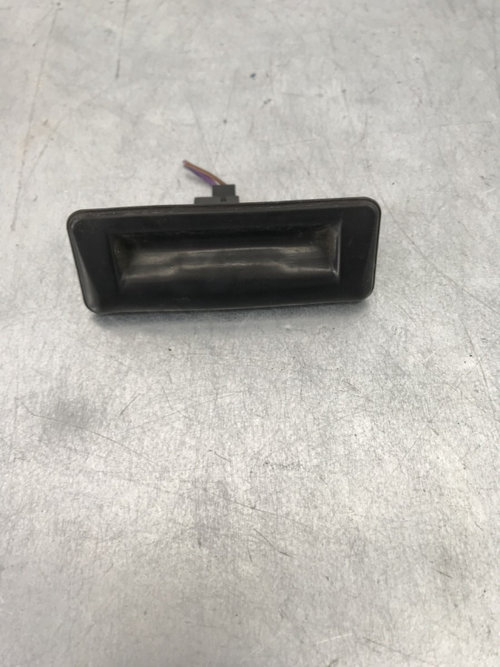 Maner buton deschidere haion Skoda Superb Combi 2.0 TDI DSG Automat, 140cp sedan 2012 (cod intern: 6...