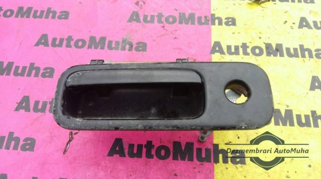 Maner capota spate / haion Volkswagen Transporter T5 (2003-2009) 6N0827565D