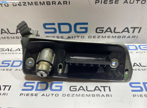 Maner Clapeta Actionare Deschidere cu Butuc Portiera Spate Portbagaj Volkswagen Caddy 2004 - 2011 Co...