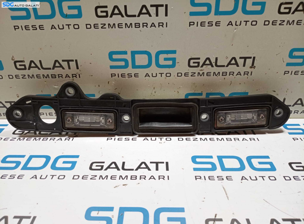 Maner Clapeta Actionare Deschidere cu Suport Bec Becuri Numar Haion Haion Portbagaj Volkswagen Jetta 3 2005 - 2011 Cod 1T0827574L [M6419]