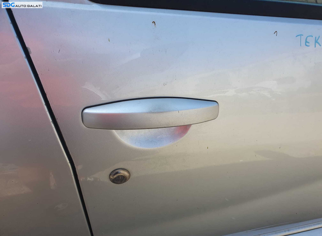 Maner Clapeta Exterior Deschidere Usa Portiera Dreapta Fata Dacia Duster 1 HS 2010 - 2015 [0547]