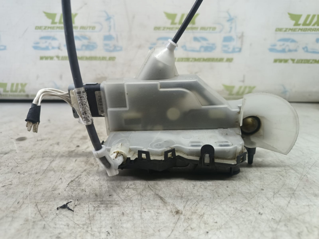 Maner cu broasca usa stanga fata 16942935 Citroen C3 3 [2016 - 2020] 1.2 thp HM01 (HMZ)