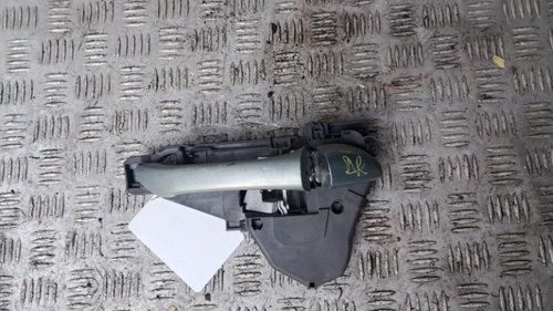 Maner cu suport usa dreapta fata Mercedes A150 w169 , an 2005 cod A1697601434