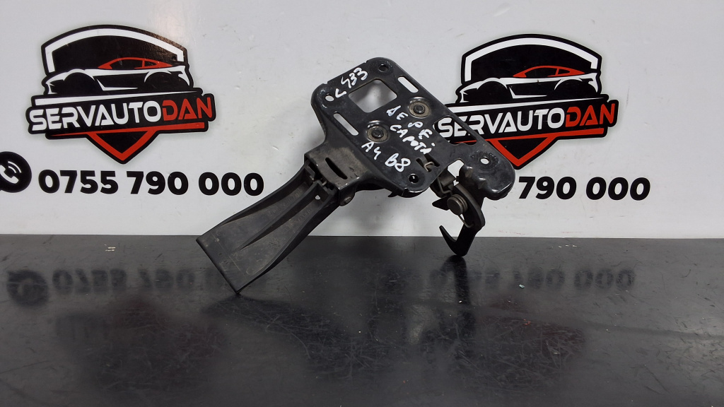 Maner deschidere capota Audi A4 (2008-2011) [8K2, B8] 2.0 Motorina 2011, 8T0823480
