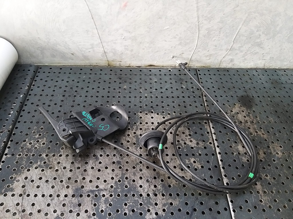 Maner deschidere capota cu cablu citroen c5 aircross