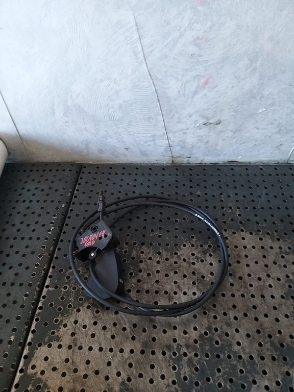 Maner deschidere capota cu cablu dodge journey 05155803ad 984pxr3803