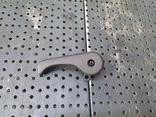 Maner deschidere capota hyundai i20