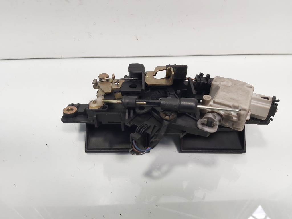 Maner deschidere capota spate cu motoras, cod 4B0827565H, Audi A6 (4B2, C5) (id:413748)