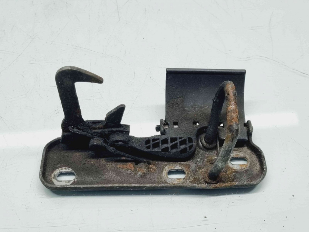 Maner deschidere capota Volkswagen Passat B7 (362) [Fabr 2010-2014] 3AA823480