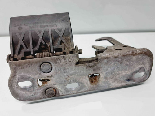 Maner deschidere capota Volkswagen Passat B7 (362) [Fabr 2010-2014] 3AA823480