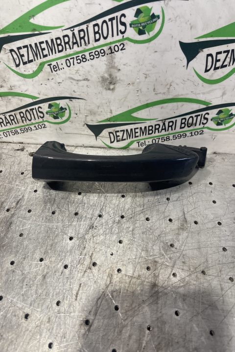 Maner deschidere din exterior usa fata stanga 5G0.837.205.N Seat Ateca [2016 - 2020]